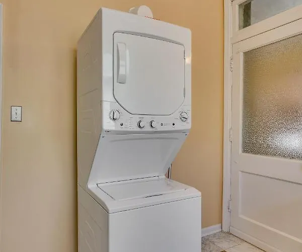 Warm & Comforting 4Br 2Ba In Andersonville *